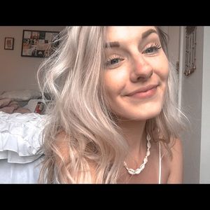 Meet your Posher, Rhianna